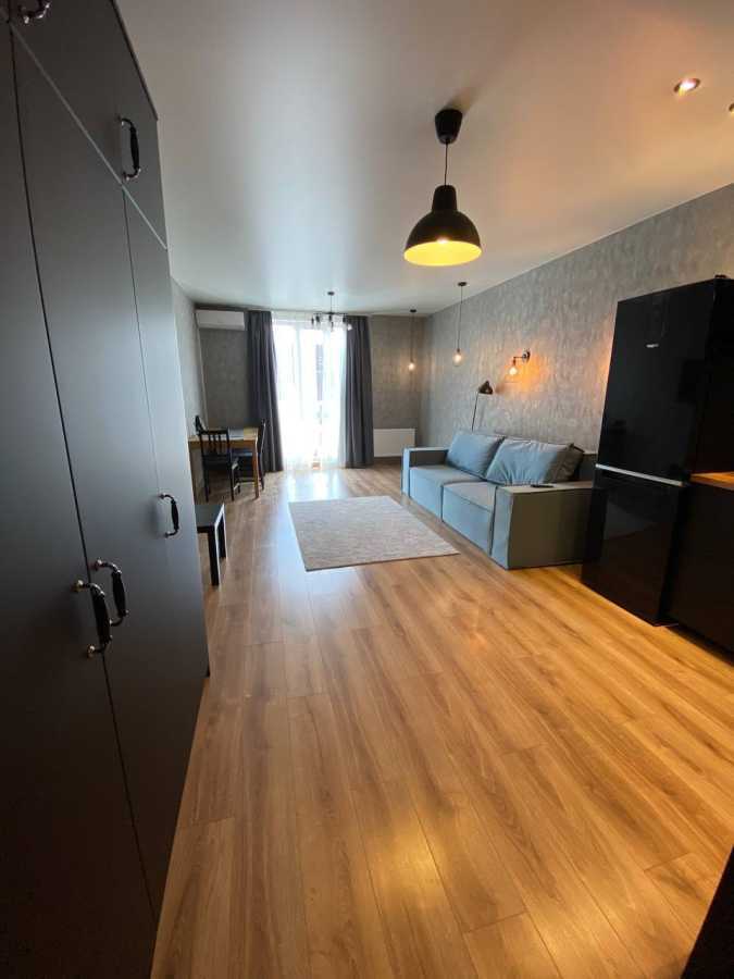 Продажа 1-комнатной квартиры 37 м², Михаила Максимовича ул., 26Б