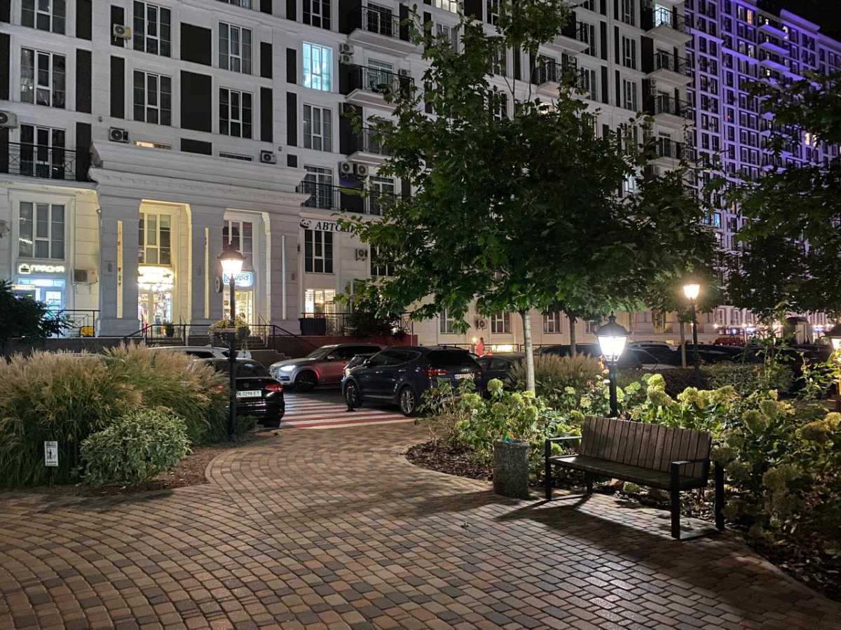 Аренда другого торгового помещения 50 м², Михаила Максимовича ул., 26В