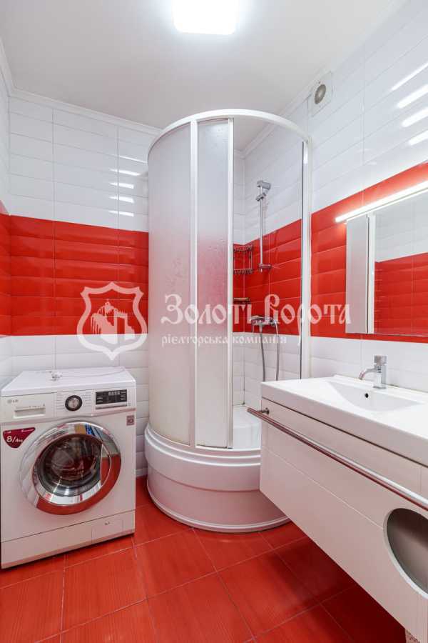 Продажа 3-комнатной квартиры 79 м², Кадетский Гай ул., 7