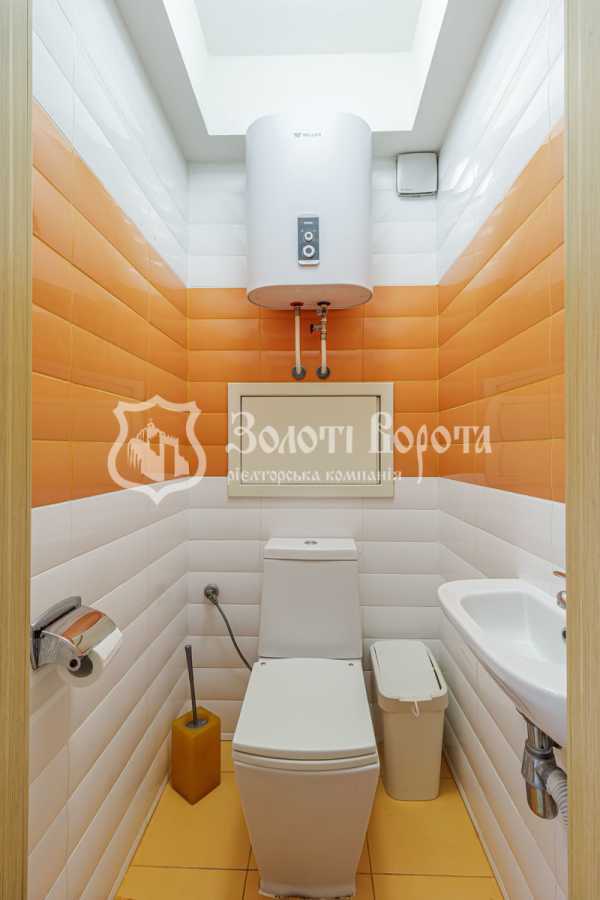 Продажа 3-комнатной квартиры 79 м², Кадетский Гай ул., 7
