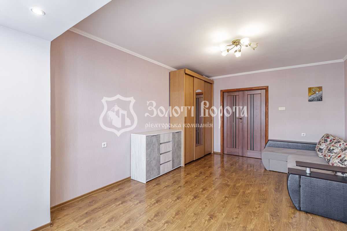 Продажа 4-комнатной квартиры 91.7 м², Ярослава Ивашкевича ул., Галана, 2а