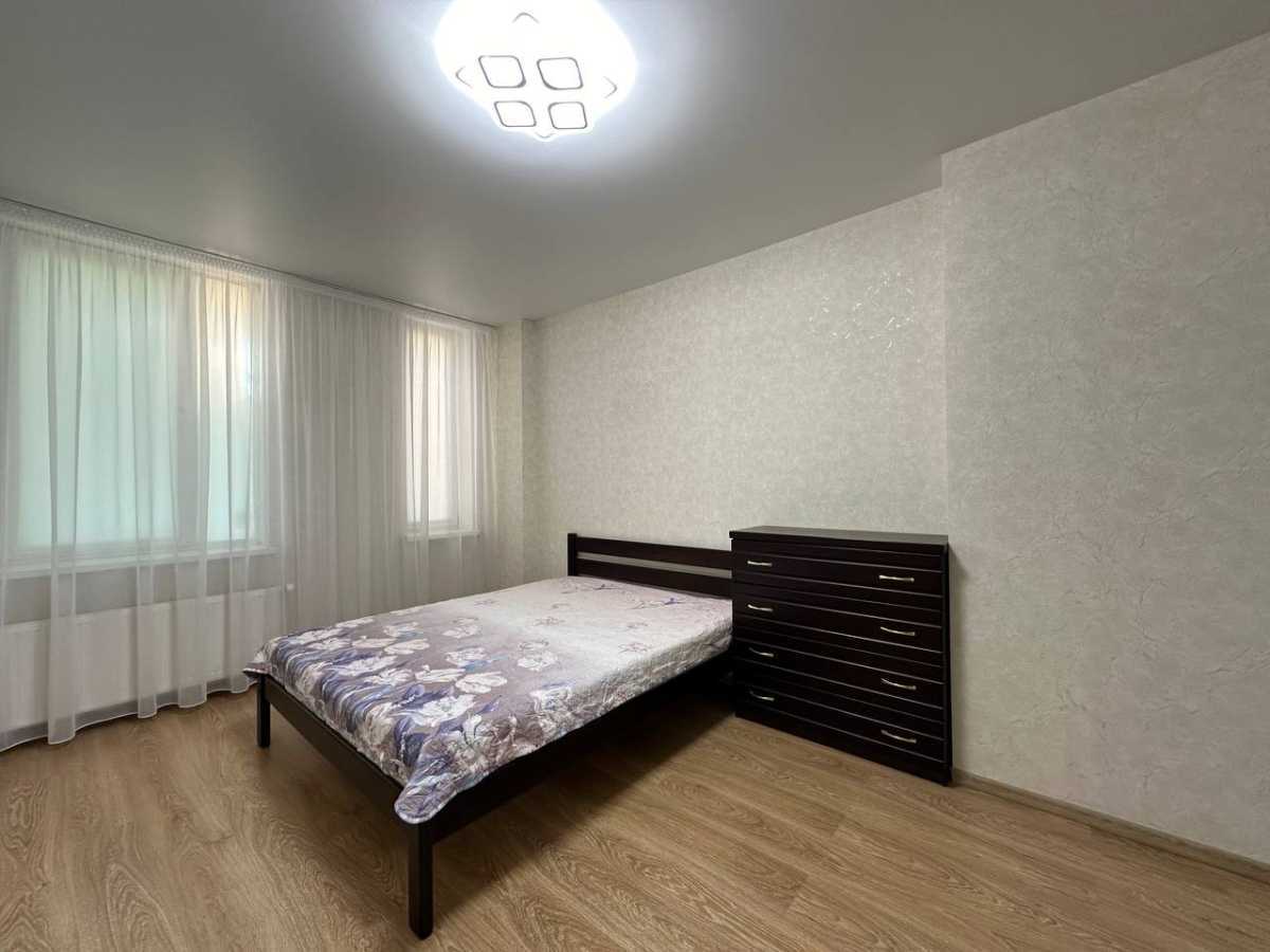 Оренда 3-кімнатної квартири 85 м², Регенераторна вул., 4, корпус 6