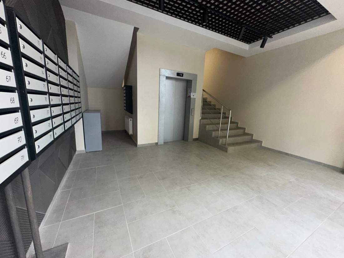 Продажа 1-комнатной квартиры 30.8 м², Метрологическая ул., вул.21Б
