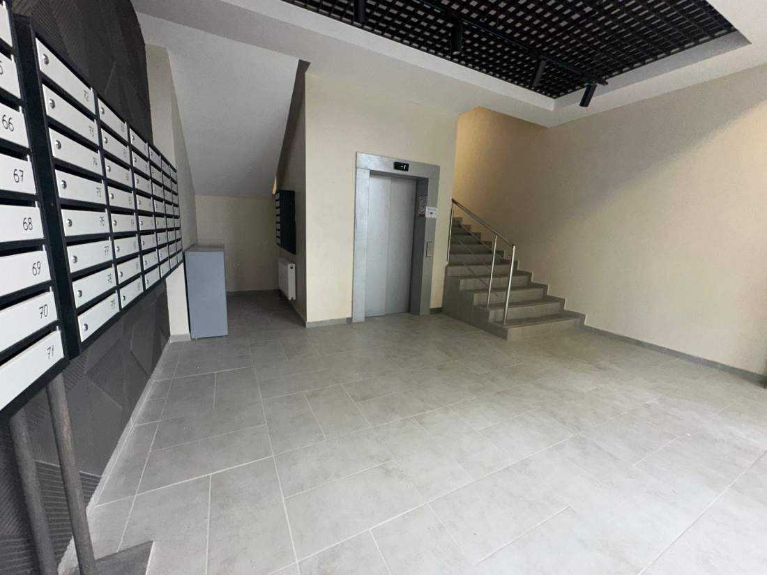 Продажа 1-комнатной квартиры 30.8 м², Метрологическая ул., 21Б