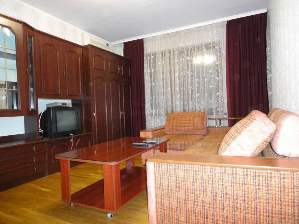 Аренда 2-комнатной квартиры 60 м², Ревуцкого ул., 44Б