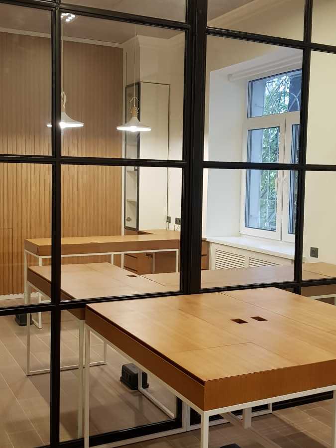 Оренда офісу 60 м², Тарасівська вул., 3
