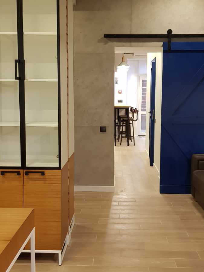 Оренда офісу 60 м², Тарасівська вул., 3