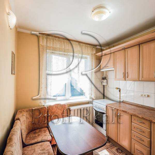 Продажа 2-комнатной квартиры 47 м², Николая Василенко ул., 23А