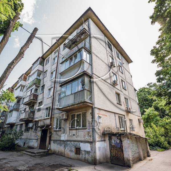 Продажа 2-комнатной квартиры 47 м², Николая Василенко ул., 23А