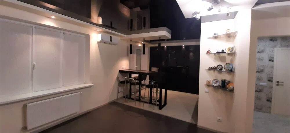 Продажа 3-комнатной квартиры 88.8 м², Новоместинская ул.