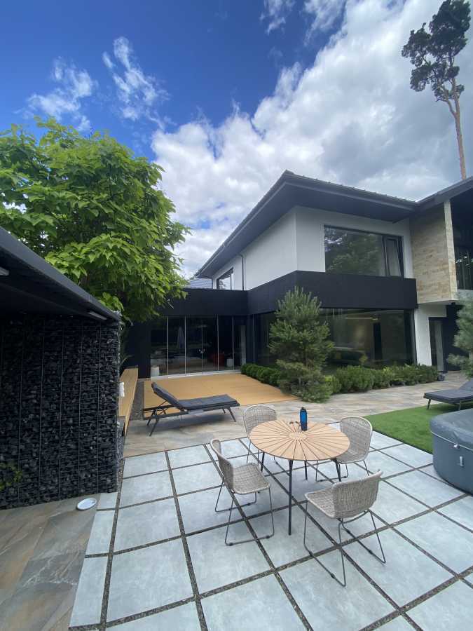Продаж будинку 280 м², Некрасова вул., 4д