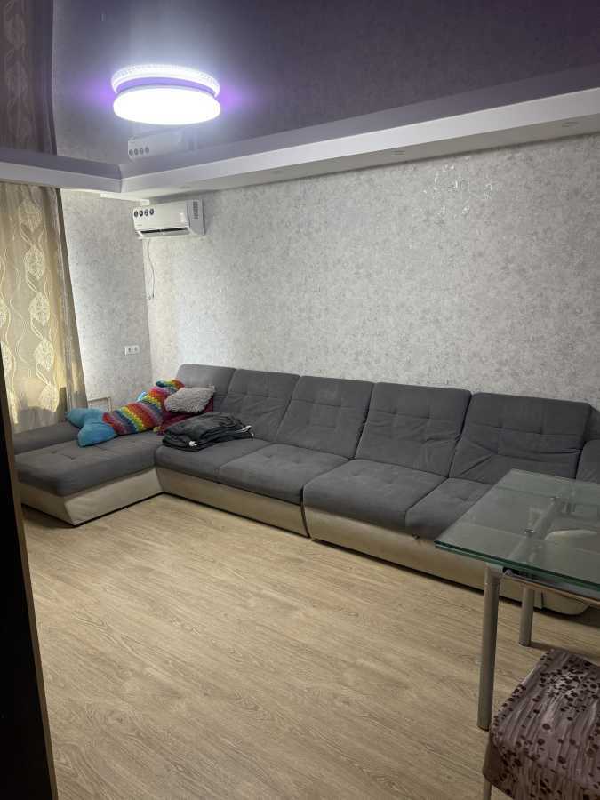 Аренда 3-комнатной квартиры 68 м², Запорожское шоссе, 80