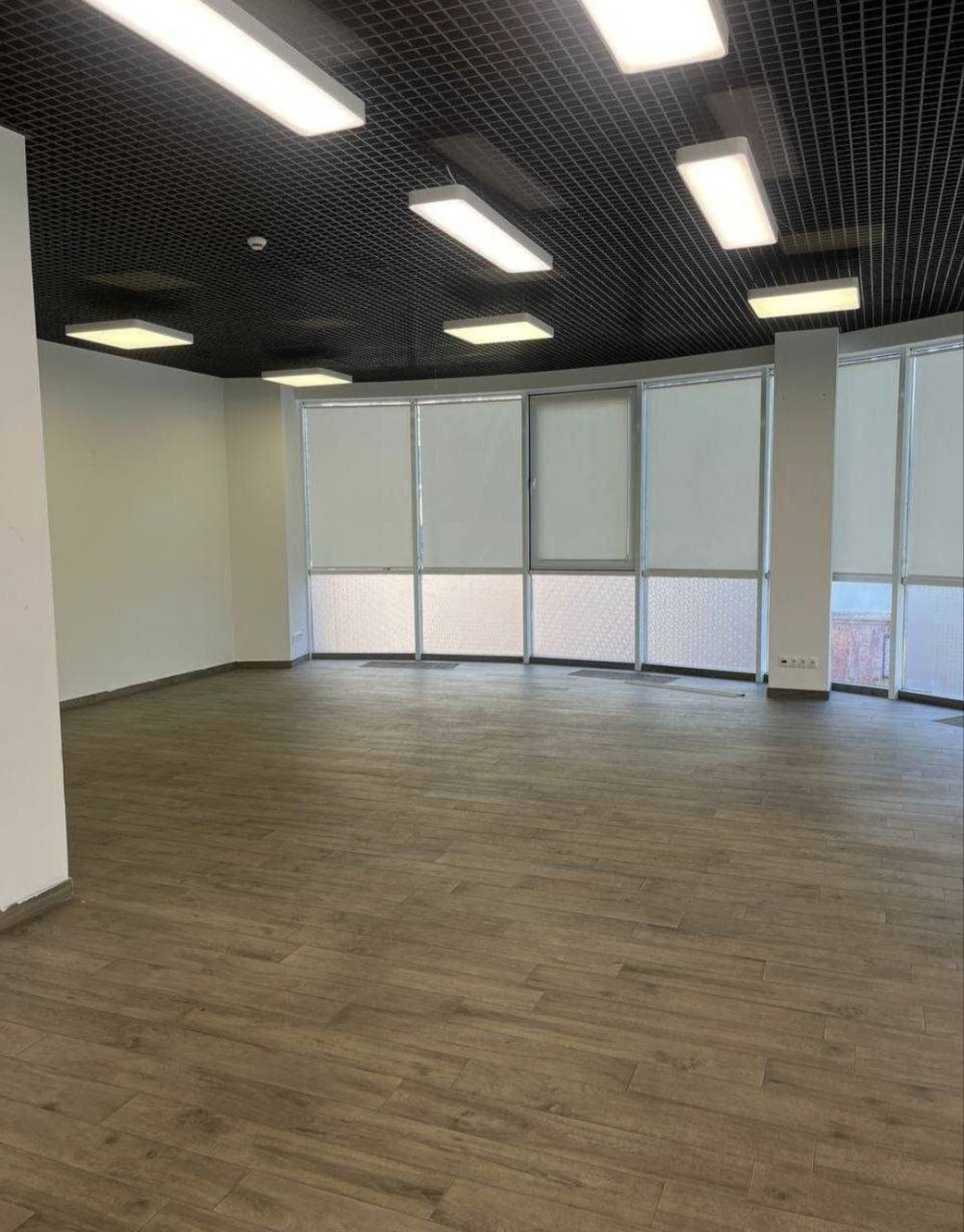 Аренда офиса 365 м², Дмитрия Яворницкого просп.