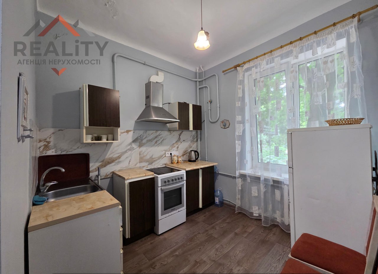 Оренда 2-кімнатної квартири 55 м², Віктора Мерзленка вул.