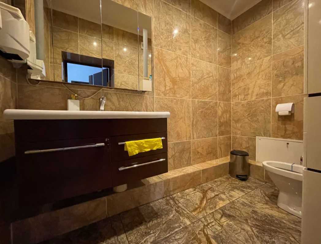 Продаж іншого торгівельного приміщення 674 м², Михайла Максимовича вул., 24
