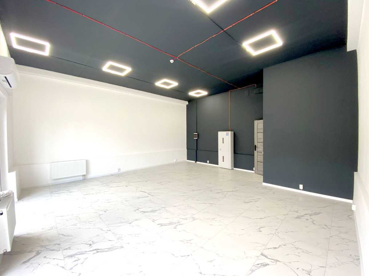 Аренда другого торгового помещения 41 м², Михаила Максимовича ул., 26