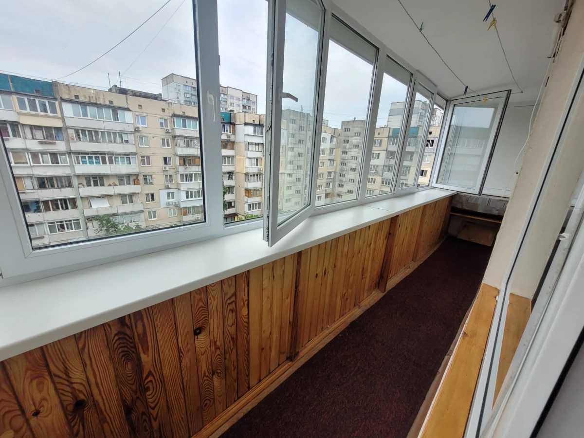 Оренда 1-кімнатної квартири 40 м², Героїв Дніпра вул., 34А