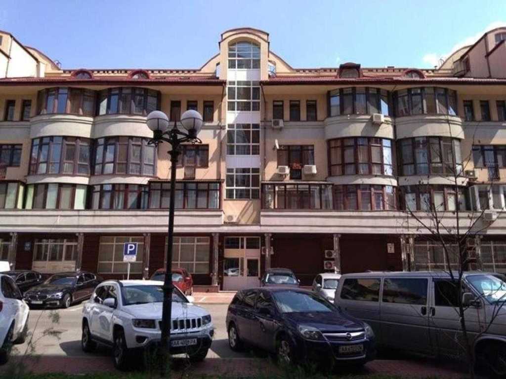 Продажа 5-комнатной квартиры 227 м², Оболонская ул., 7