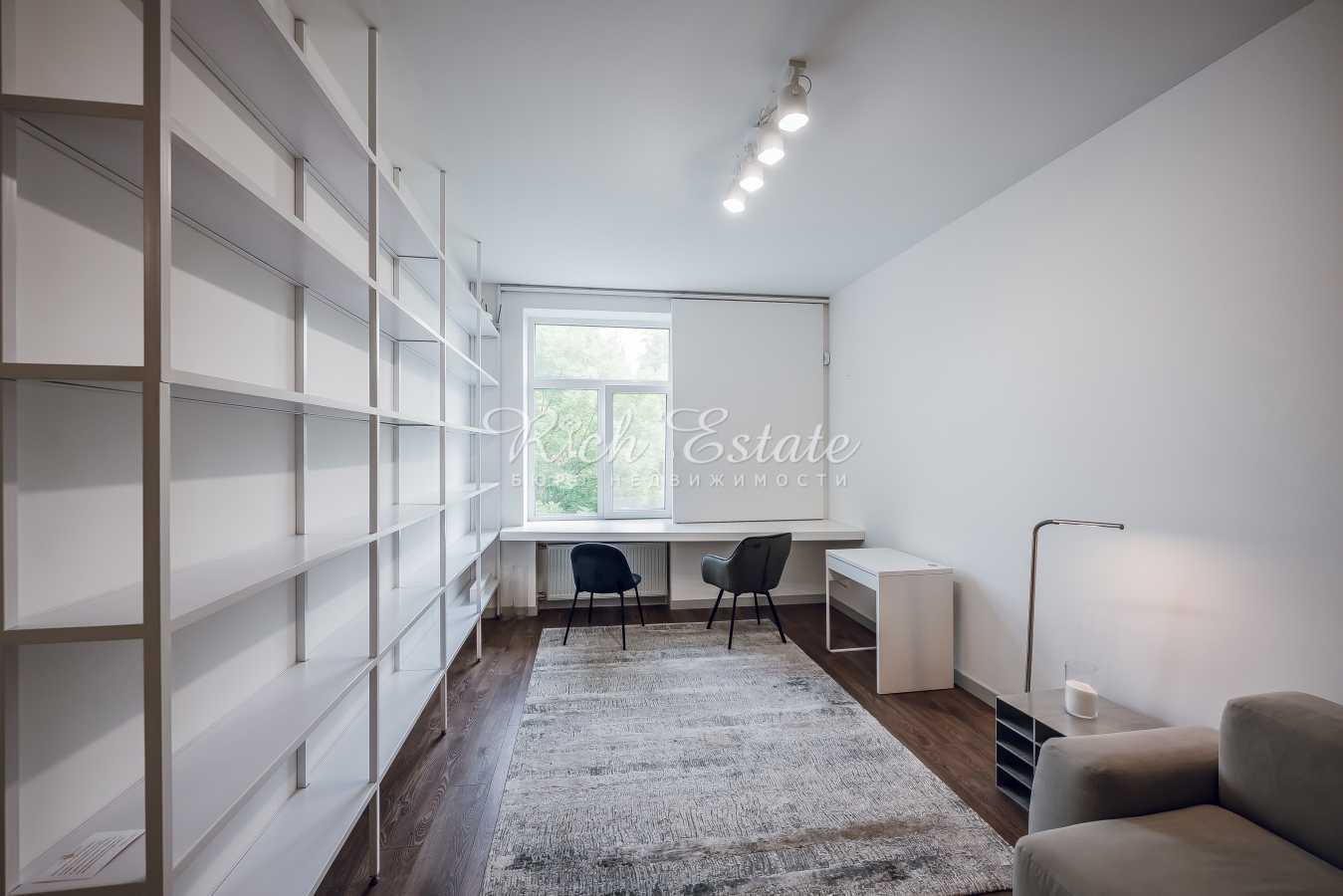 Аренда 3-комнатной квартиры 82 м², Ивана Мазепы ул., 3-Б