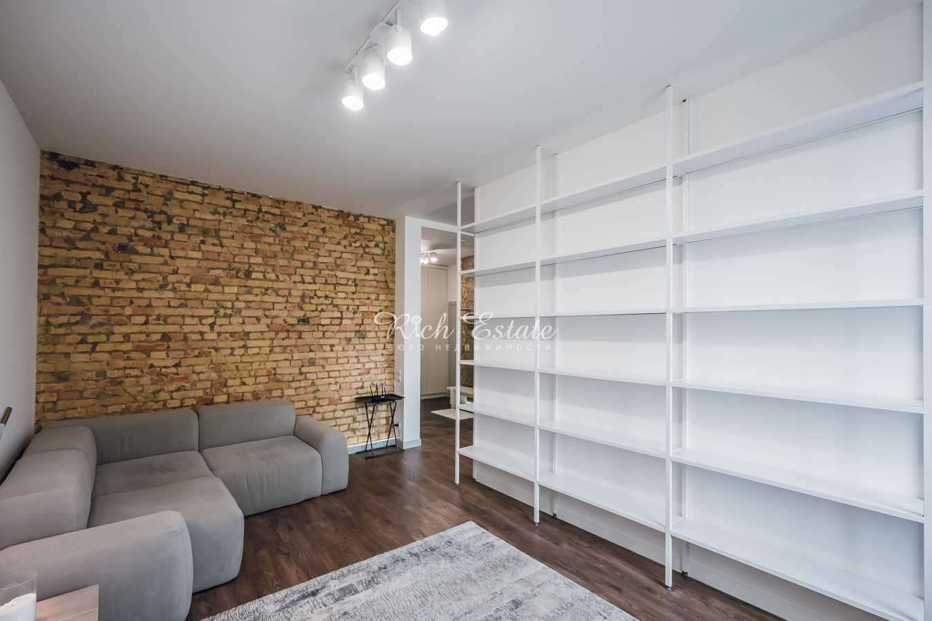 Аренда 3-комнатной квартиры 82 м², Ивана Мазепы ул., 3-Б