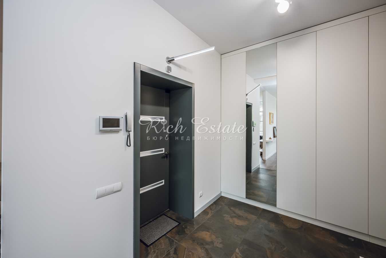 Аренда 3-комнатной квартиры 82 м², Ивана Мазепы ул., 3-Б