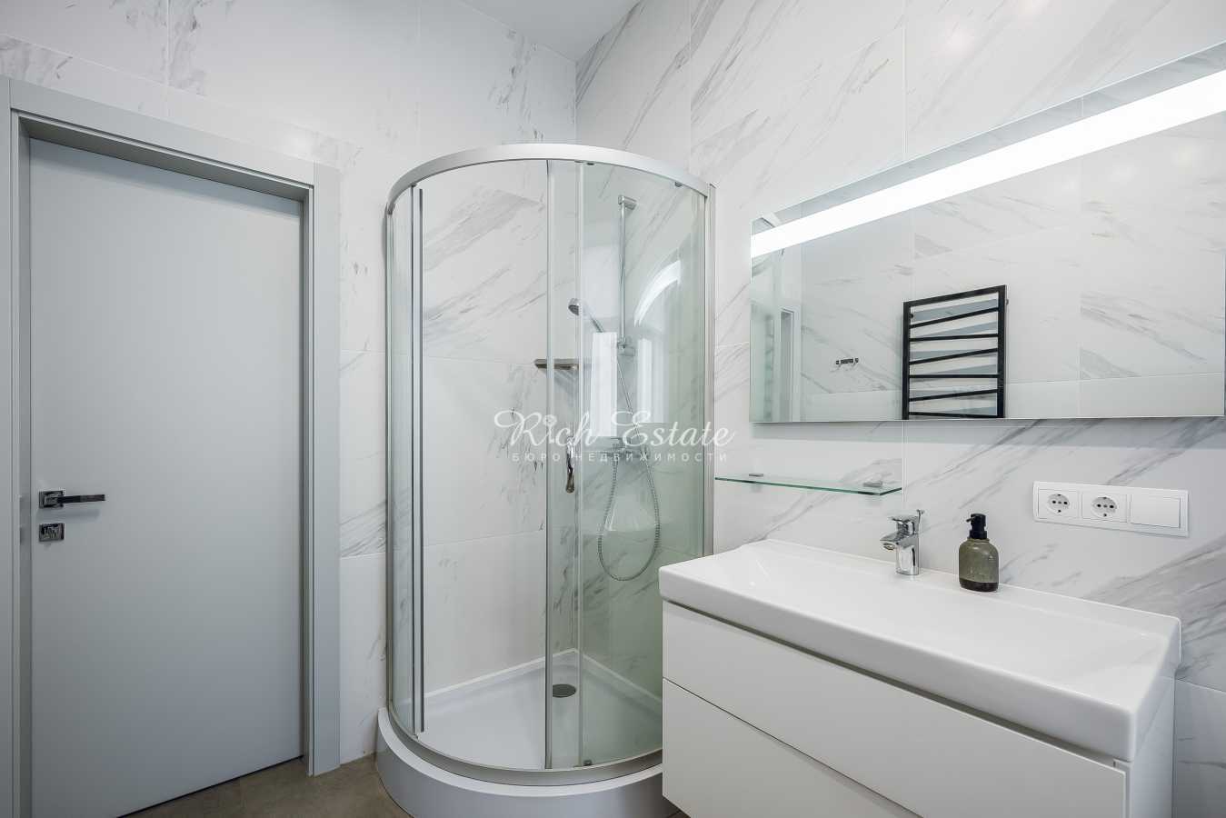 Аренда 3-комнатной квартиры 82 м², Ивана Мазепы ул., 3-Б