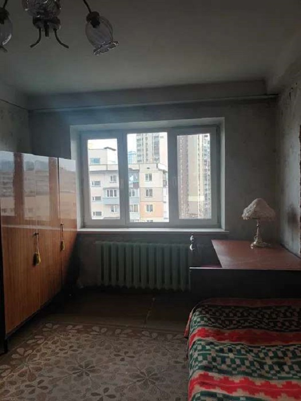 Продаж 1-кімнатної квартири 31 м², Павла Тичини просп., 3