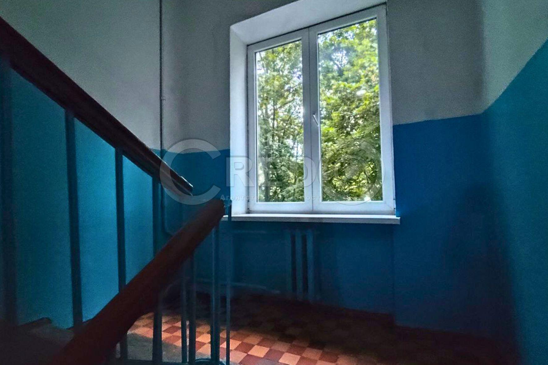 Продажа 4-комнатной квартиры 80.1 м², Кропивницкого ул.