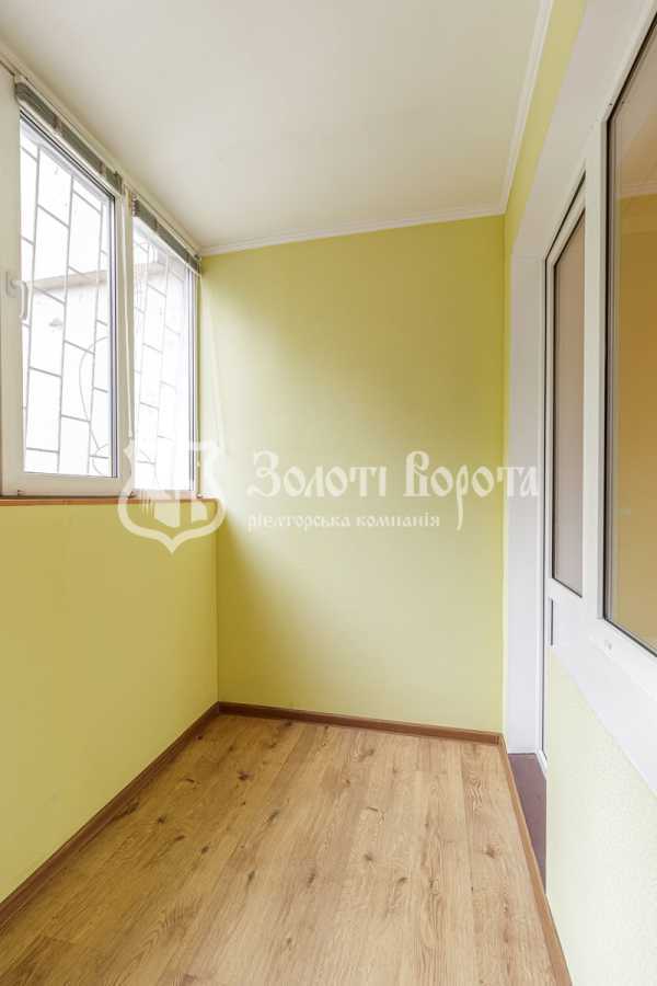 Продажа 3-комнатной квартиры 82 м², Пономарева ул., 18А