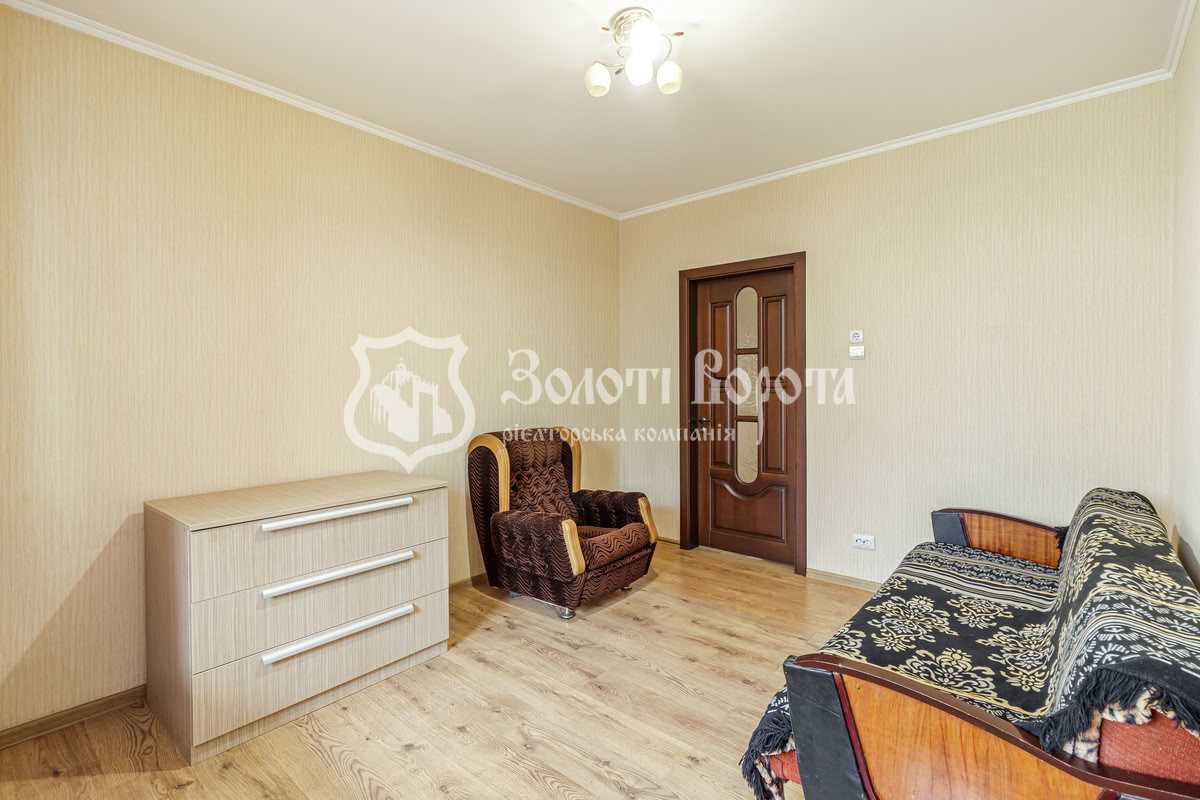 Продажа 3-комнатной квартиры 82 м², Пономарева ул., 18А