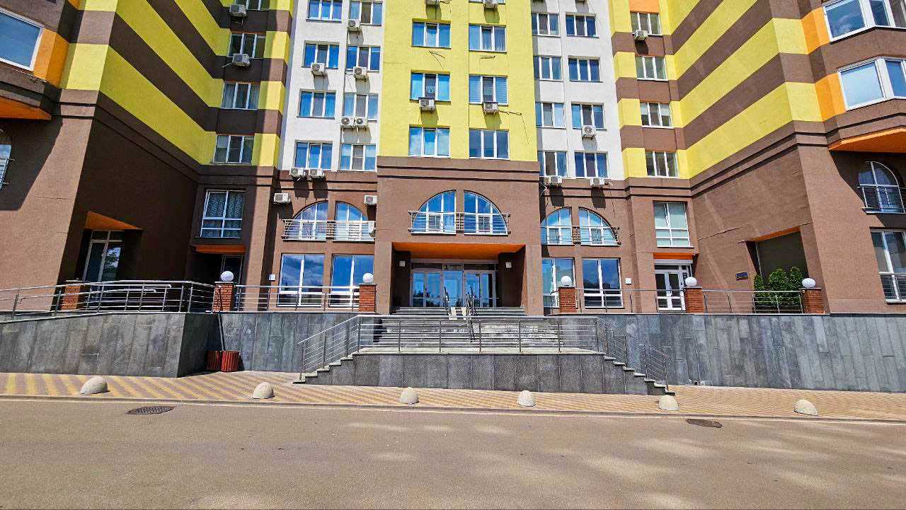Продаж 3-кімнатної квартири 106.9 м², Голосіївський просп., 95А
