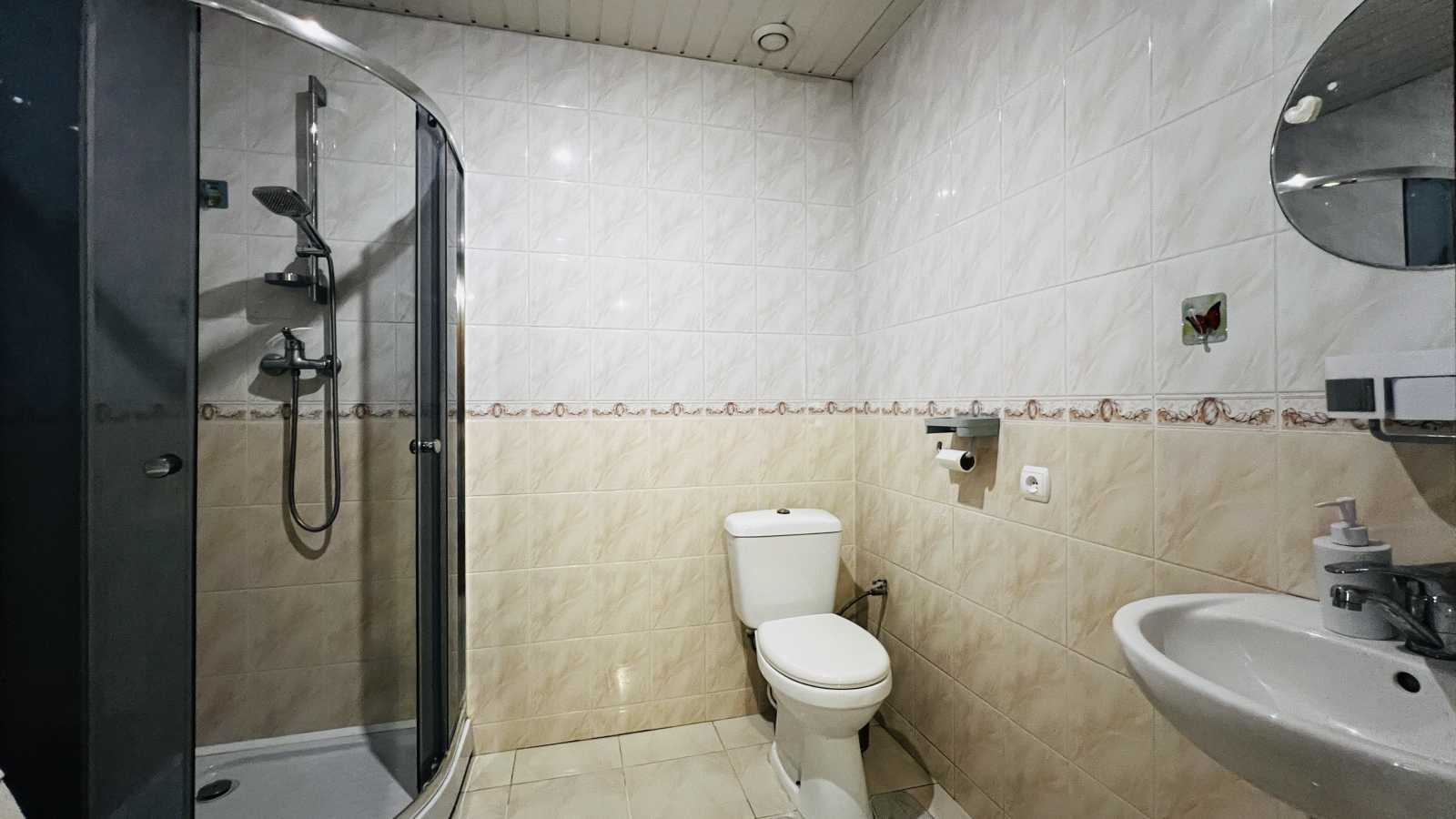 Продажа 3-комнатной квартиры 129 м², Винниченко ул., 7