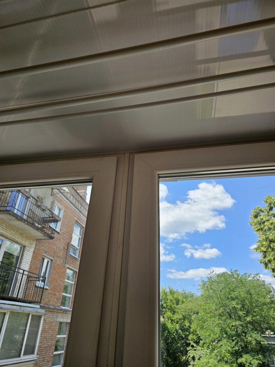 Продажа 1-комнатной квартиры 32 м², Рабочая ул., 164