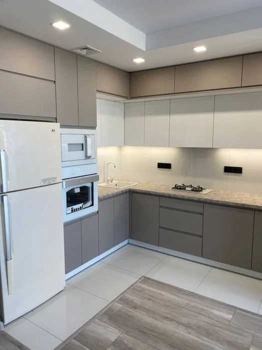 Аренда 2-комнатной квартиры 80 м², Оптимистическая ул., 1