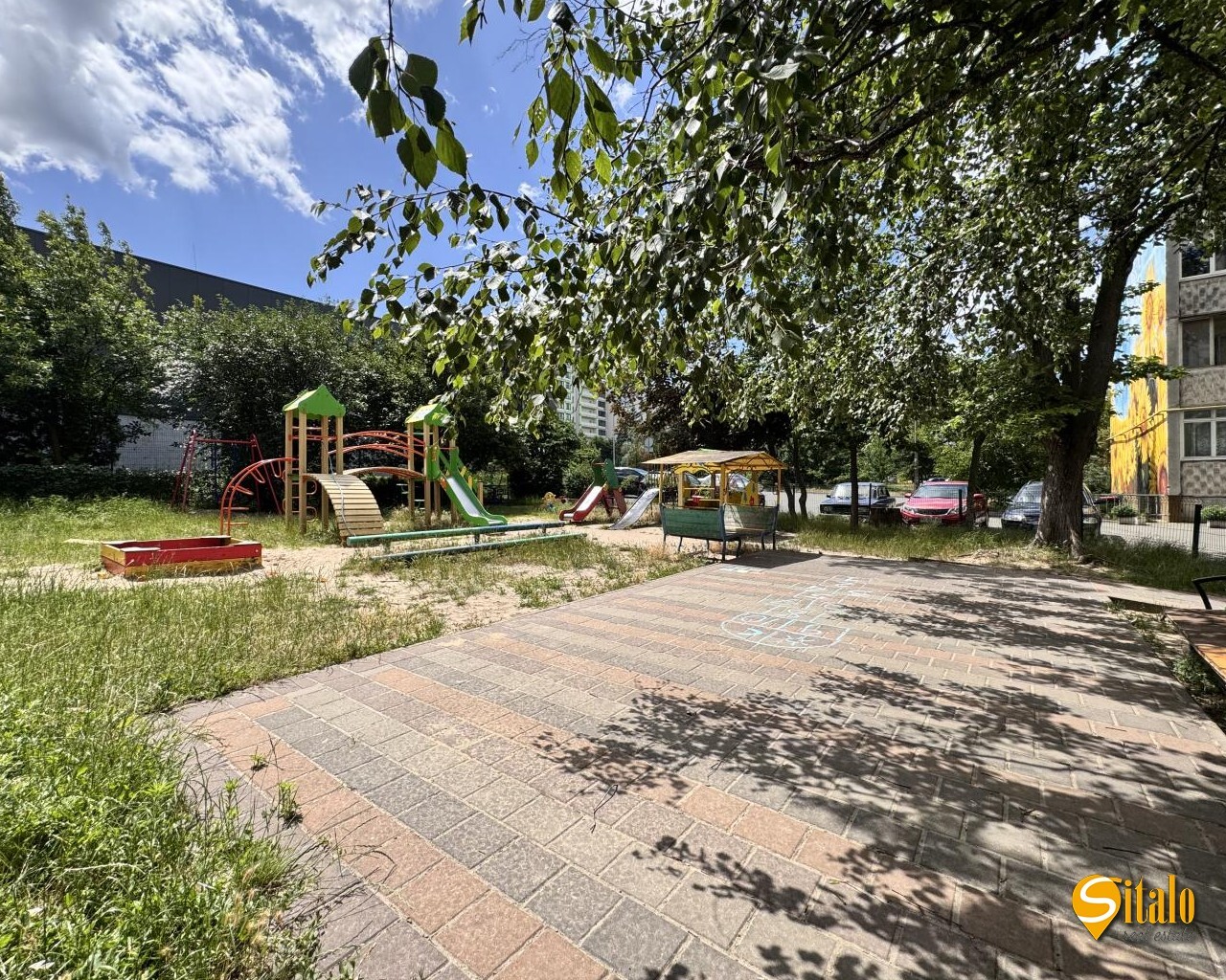 Продажа 2-комнатной квартиры 56.5 м², Европейская (Октябрьская) ул., 6
