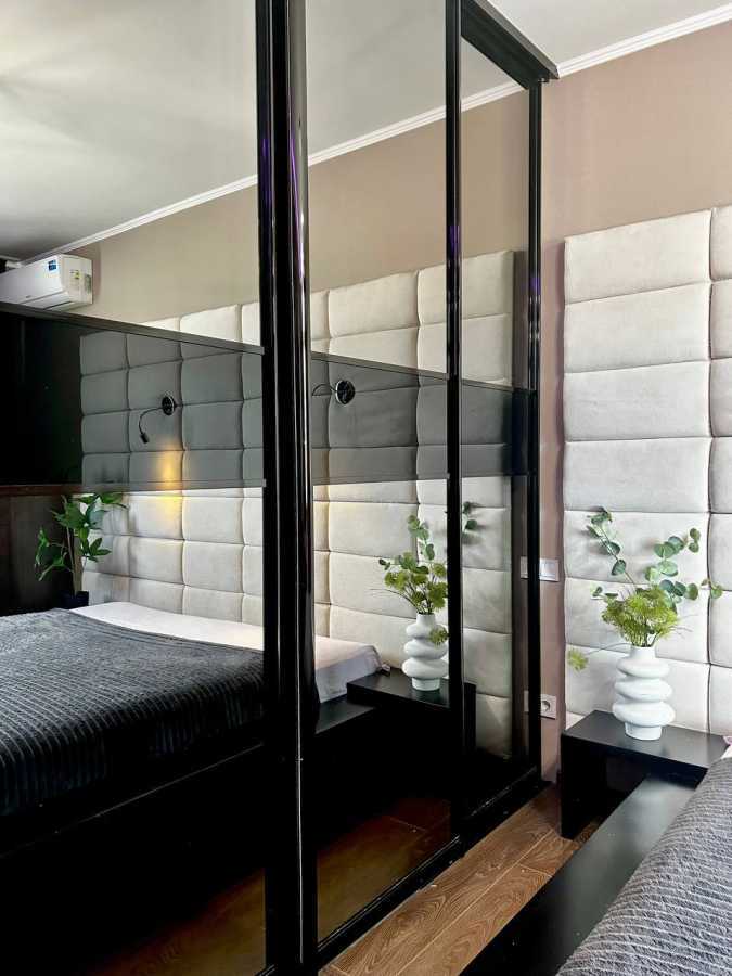 Продажа 2-комнатной квартиры 64 м², Саперно-Слободская ул., 24