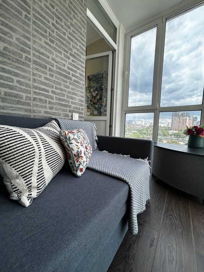 Продажа 2-комнатной квартиры 64 м², Саперно-Слободская ул., 24