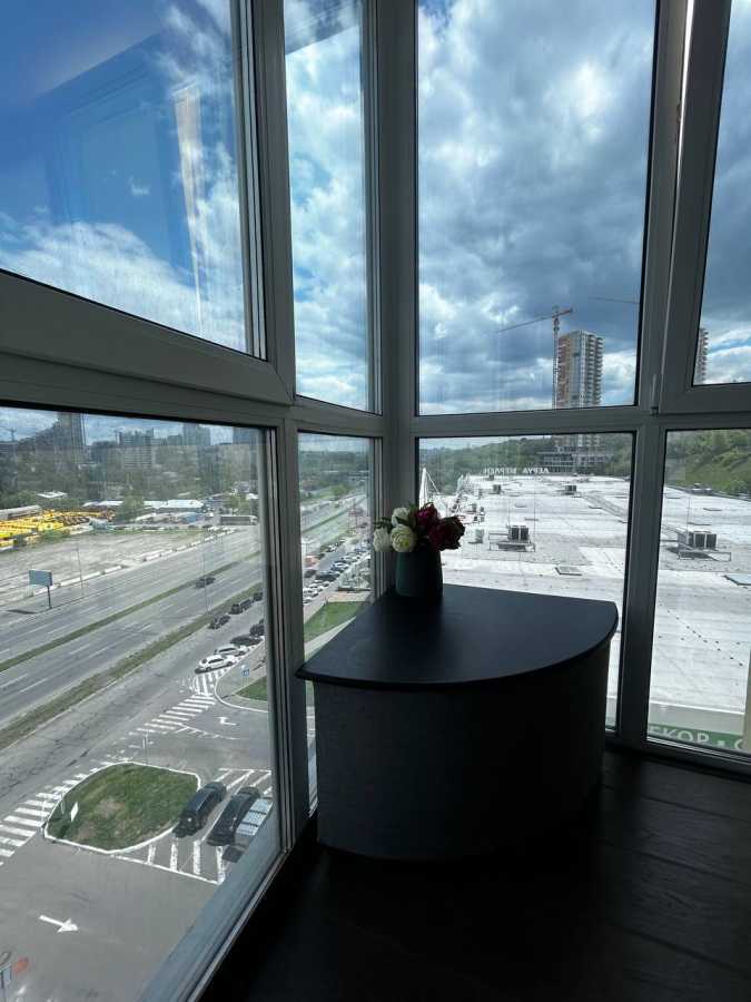 Продажа 2-комнатной квартиры 64 м², Саперно-Слободская ул., 24
