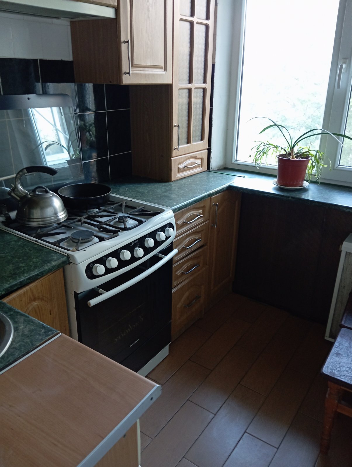 Оренда 3-кімнатної квартири 62 м², Комитетская вул.
