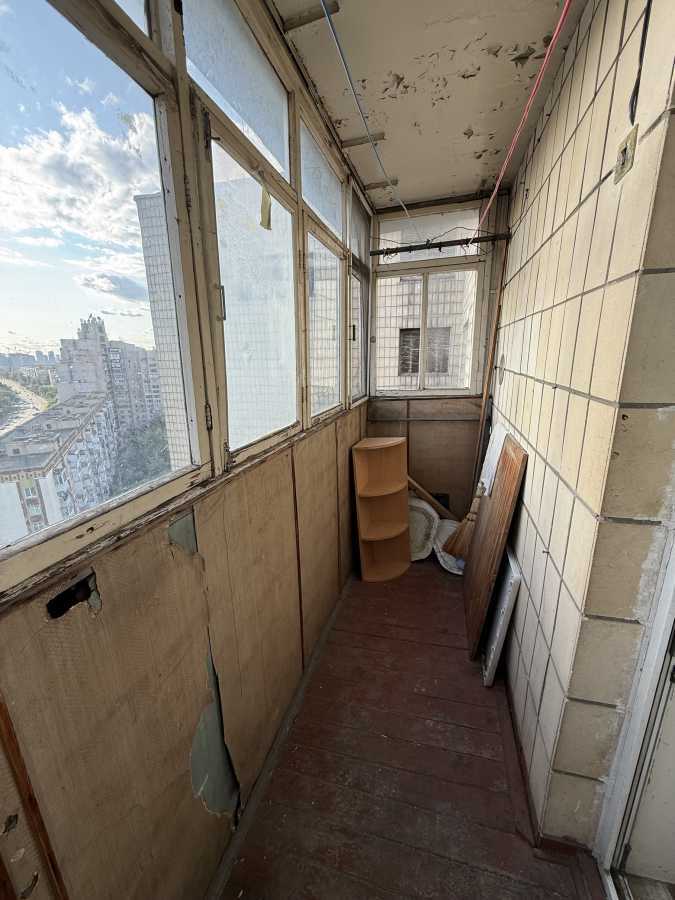 Продаж 3-кімнатної квартири 66.6 м², Миколи Кібальчича вул., Руднева, 34