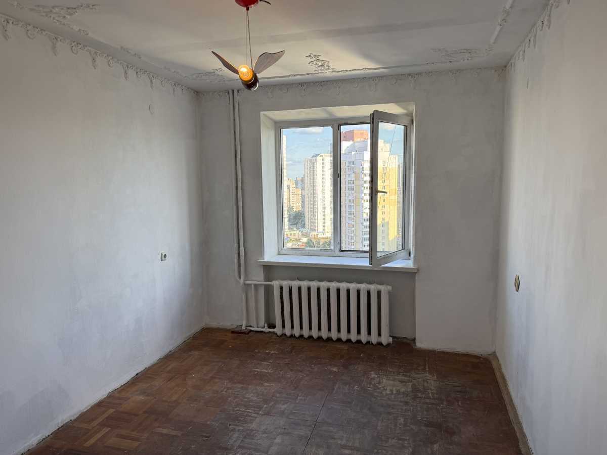 Продаж 3-кімнатної квартири 66.6 м², Миколи Кібальчича вул., Руднева, 34