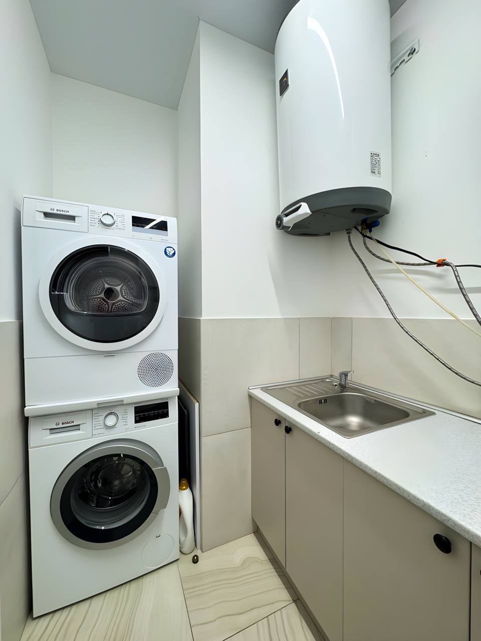 Продажа 4-комнатной квартиры 120 м², Симферопольская ул.