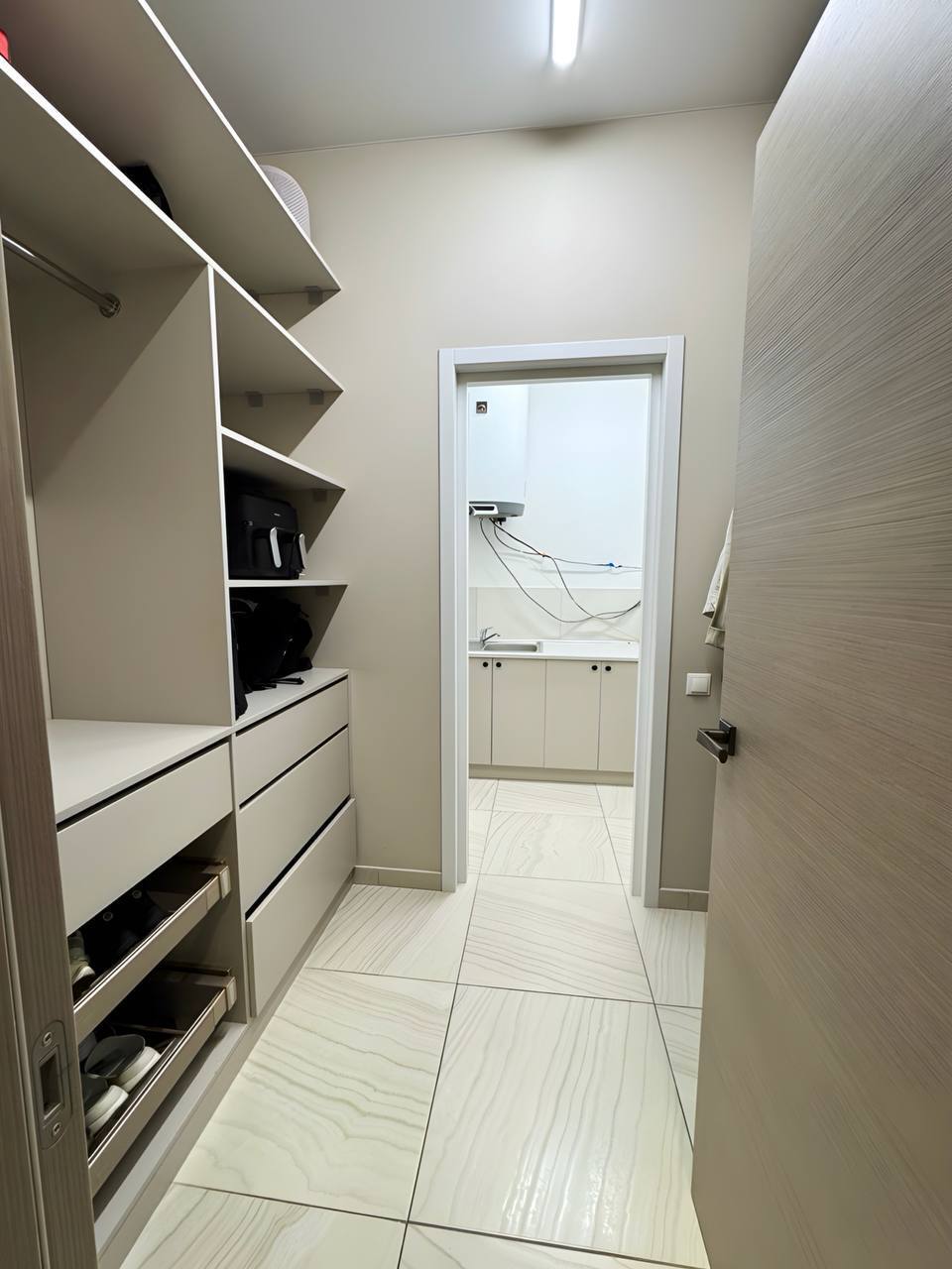 Продажа 4-комнатной квартиры 120 м², Симферопольская ул.
