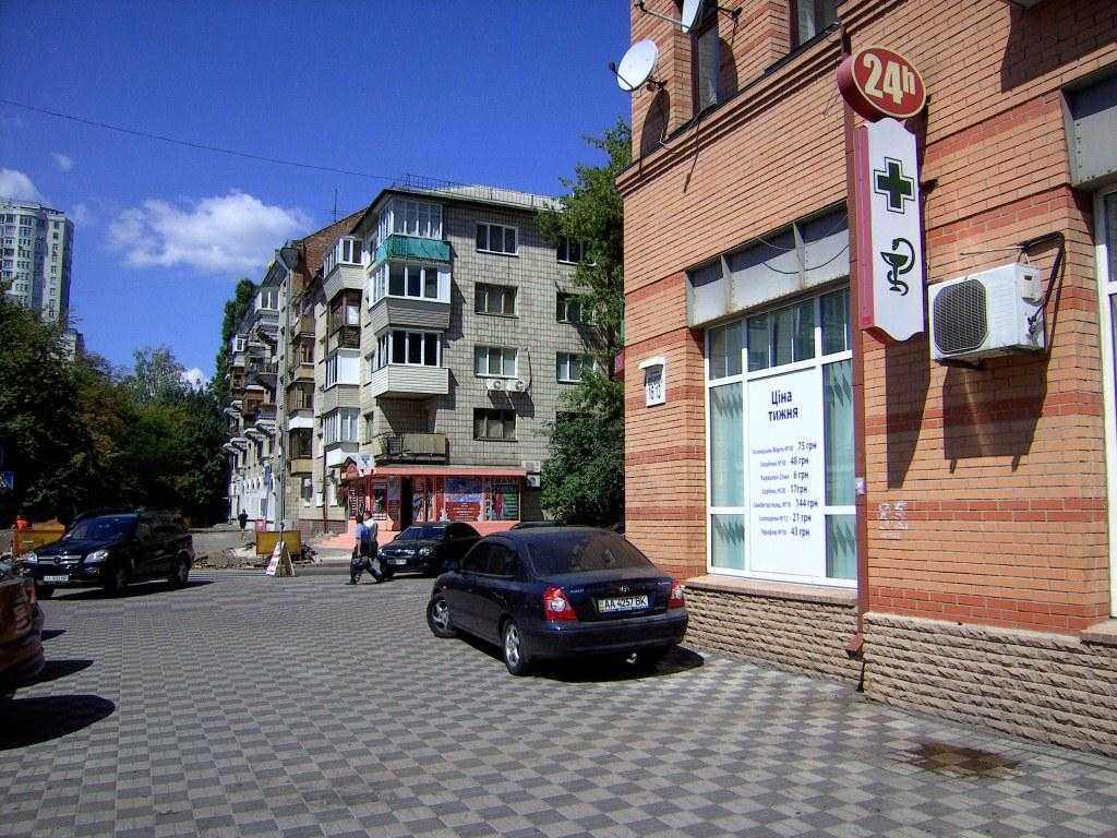 Оренда 1-кімнатної квартири 45 м², Сергія Єсеніна вул., Гусовського, 8/10