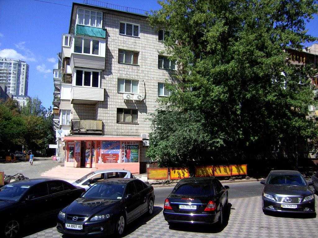 Оренда 1-кімнатної квартири 45 м², Сергія Єсеніна вул., Гусовського, 8/10