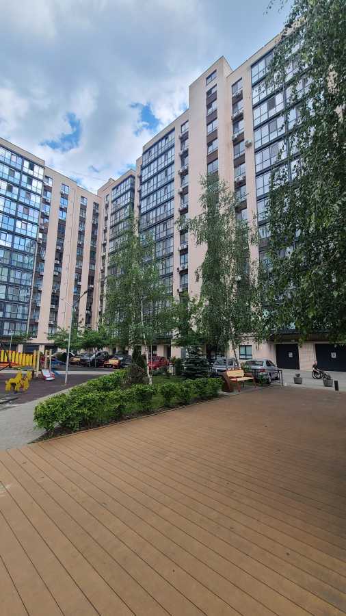 Продажа 1-комнатной квартиры 50 м², Набережная Победы ул., 42