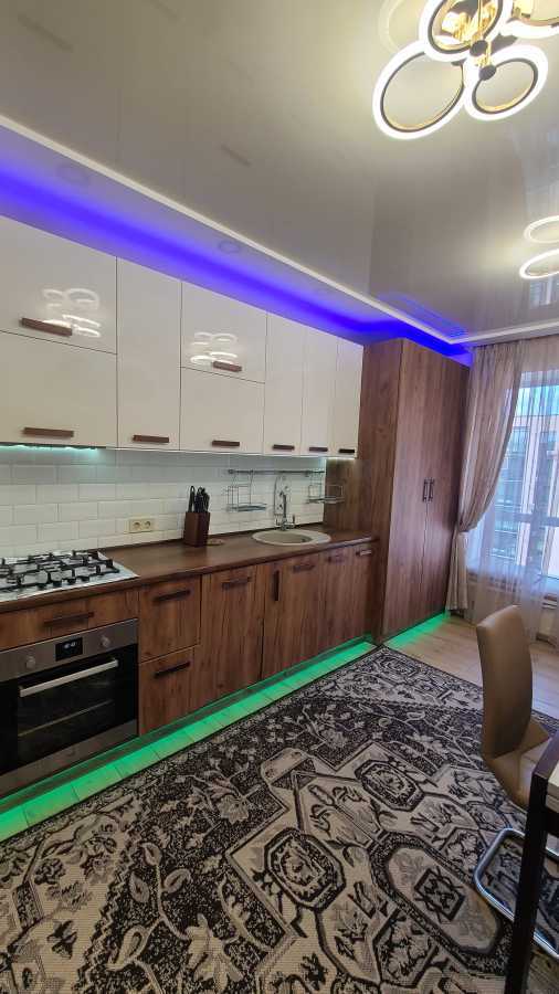 Продажа 1-комнатной квартиры 50 м², Набережная Победы ул., 42