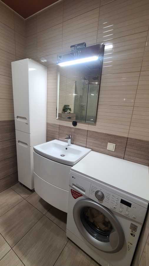 Продажа 1-комнатной квартиры 50 м², Набережная Победы ул., 42