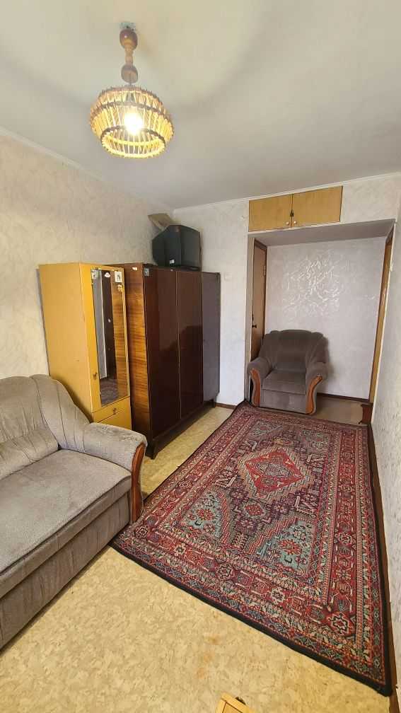 Продаж 2-кімнатної квартири 45 м², Магомаева, 10