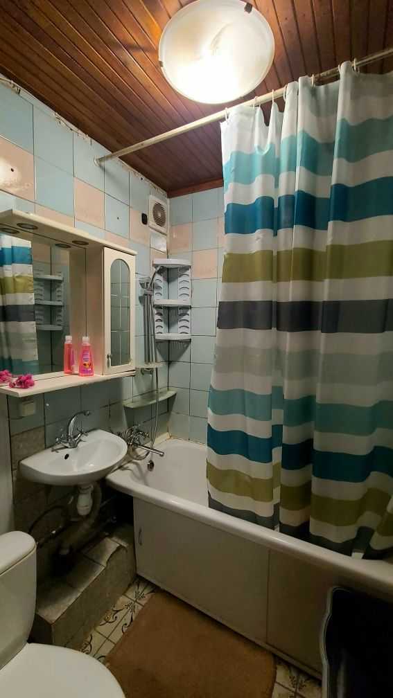 Продаж 2-кімнатної квартири 45 м², Магомаева, 10